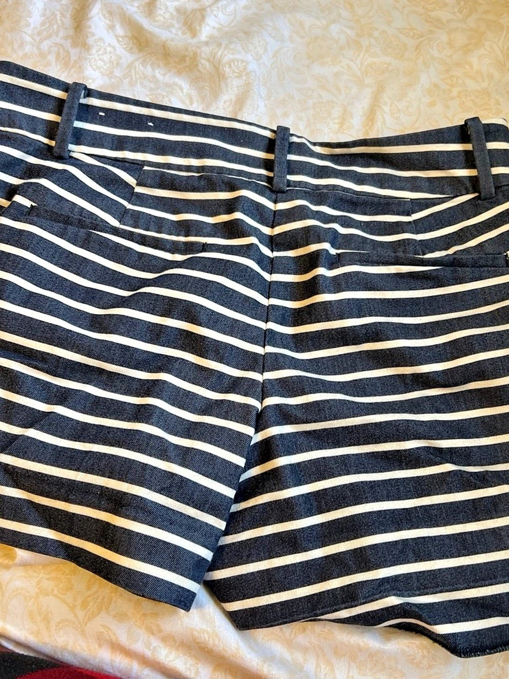 LOFT Striped Bermuda Shorts in Blue & White Size 4